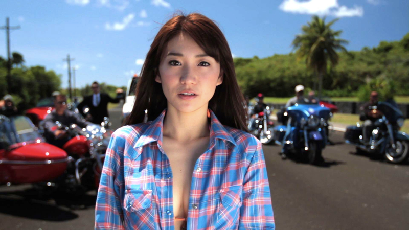 Illustration for article titled Ready to Turn Down Idols Once More? But Now in Bikinis?
